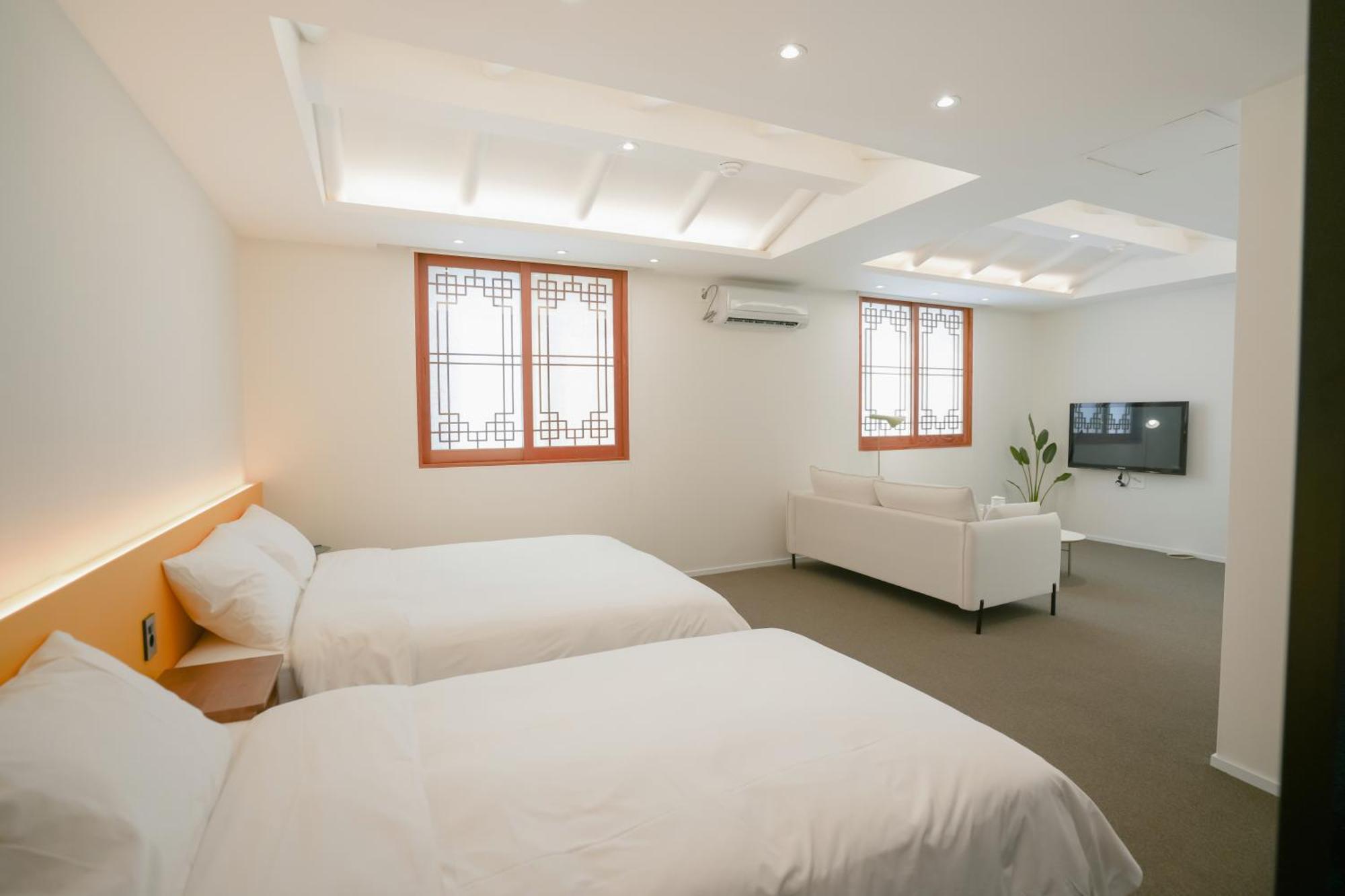 Hotelarrive Jeonju Sihwayeonpung エクステリア 写真